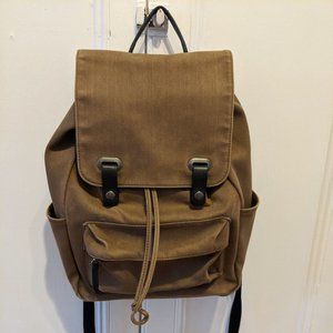 The Modern Snap Backpack- Everlane